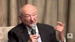 Former Mayor Ed Koch hails public service careers in NYU Wagner discussion