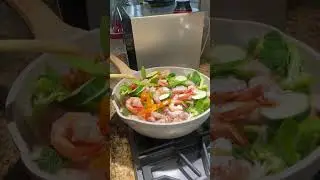 Seafood Stir Fry with Michael Russell 👨&zwj;🍳#michaelrussell #seafoodstirfry #stirfry #chef