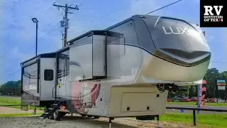RV Outfitters of Texas 2019 LUXE M-42RL # RVC0019 SOLD