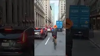 Toronto Friday pizza rush #bike #canada #deliverylife #fooddelivery #doordash #toronto #shopandpay