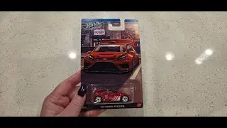 Распаковка и демонстрация модели Hot Wheels Silver Series Compact Kings '12 Ford Fiesta!