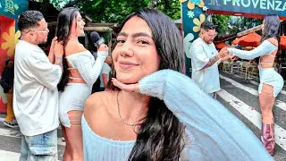 TREMENDA LATINA COLOMBIANA PAISA, SUELTA Y SOLTERA  CON GRAN COLA