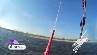 Foilsession # 40 Ozone APEX hydrofoilboard Lacuna Alpha 7 meter 8.4 meter jump on the SURFR. APP