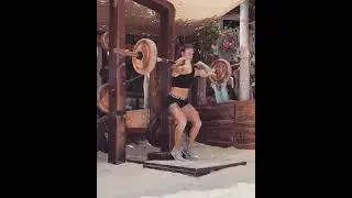 💪🏻 Bodybuilding in paradise 🌴#shorts #youtubeshorts