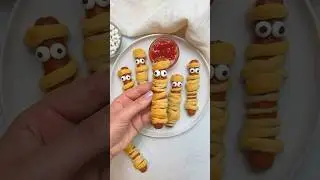 🎃 Frightfully FUN #MummyDogs 🌭 A Spooky Twist on a Classic Snack! #Halloween #HalloweenRecipes