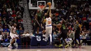 Zion Williamson with a huge block on Karl-Anthony Towns