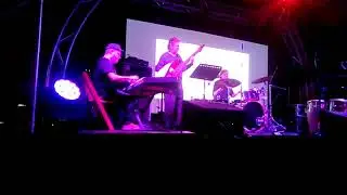 Mario Patr&oacute;n Jazz Tr&iacute;o ( Eternal Child)