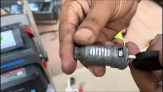 How To Cutting Chevrolet GMC Lost Key Using Door lock And Xp005iThis