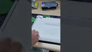 Desmontamos port&aacute;til Hp para quitar HDD y poner SSD