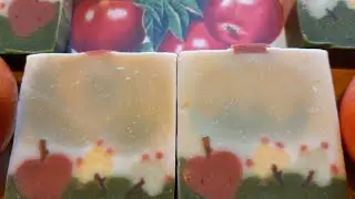 Making Apple Orchard Soap with all natural colors 🍏🍎🌳