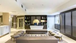 Doubletree by Hilton Hotels Burlington Road