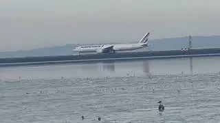 Air France Boeing 777-300ER Takeoff From San Francisco International Airport (SFO/KSFO)