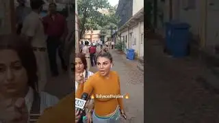 Angry Rakhi Sawant At Oshiwara Police Station#rakhisawant #oshiwarapolicestation #bollywoodhelpline