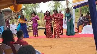 MAGGY KHIM PERFORMING OSA NGUMA AT KATANGI IYANI KWA PURITY KATEIKO