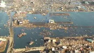 ２０１１年３月１３日　宮城県仙台市若林区荒浜の空撮
