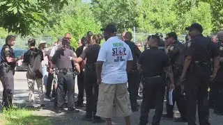 Jacksonville sheriff, community leaders walk JSO's District 5 to tackle crime concerns