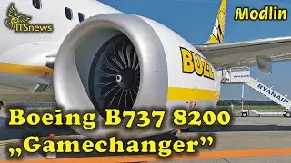 Pierwszy samolot Boeing B737 8200 „Gamechanger” w barwach Buzz. Lotnisko Warszawa Modlin. Ryanair.