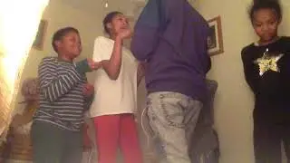 ThebadKids\ Kicked out the group prank