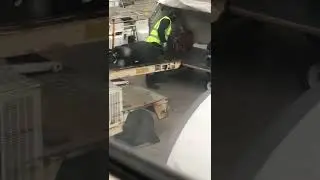 RAIYAN AIR BAGS LOADING AT LIVERPOOL AIRPORT