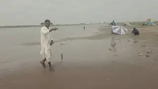 Fishing at Mehram Sial Head Trimmu Jhang | Rahu Fishing | 8 October 2015