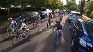 Alameda Elementary Bike Bus to School