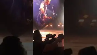 GraffitiUWorldTour Nathan Barlowe Keith Urban live Raleigh NC 7-27-18 #yougonnafly