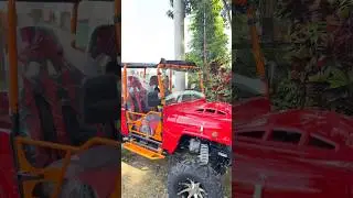 Jeep 300cc 4x4 с автоматической коробкой передач и бензиновым двигателем. Хотите приобрести этот ...