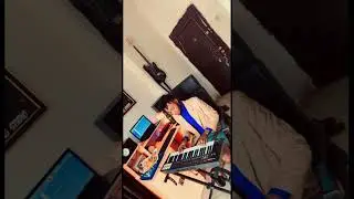 Playing and  freestyle at the same time. Wizkid Davido asake Olamide kizz daniel #viralshorts #music