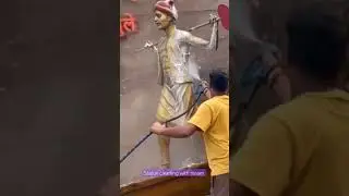 satisfying statue cleaning