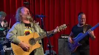 Chicago Mike & Beans on Noardewyn Live TV - 29 April, 2022