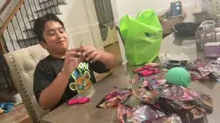 Unbaging more temu squid game toys