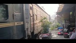 D12E-628 k&eacute;o SP8 rời ga (16/1/2026) 