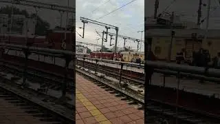 22157 Mumbai Chennai Mail Arriving Solapur with Announcements #shorts #shortvideo #railway #solapur