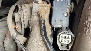 Land Rover Discovery 4 - Rear Air Suspension Valve - How to remove/refit