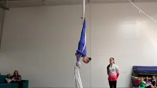 Aleksandra Nowrotek- Aerial Silk 6-9 lat amator (debiut)