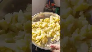  एकदा ट्राय केलच पाहिजे #आलू चीज पराठा # recipe #viral 