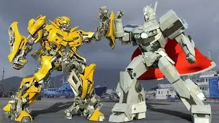 Bumblebee vs Silver Robot &ndash; Dark of the Moon&rsquo;s Best Fight!