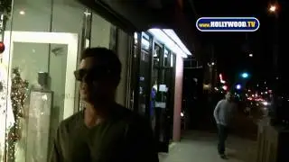 Zac Efron Hangs With Girls On Melrose, Then Runs Away