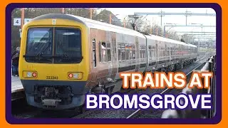 Trains at Bromsgrove railway station (20/01/2023)