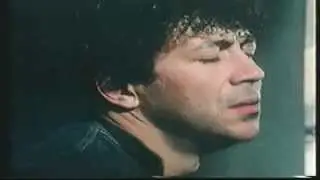 Edoardo Bennato - Ogni favola è un gioco - (Video + Live)  1983