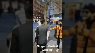 Protesters turn up to Singer on Oxford St #punjabi #oxfordstreetlondon #singer #palestine