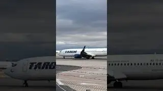 Tarom 737-800 to Bucharest #aviation #madridairport #planespotting #737 #737800 #tarom
