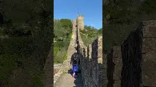 &Oacute;bidos Castle Walls Walk 🇵🇹 | Stunning Medieval Views #Shorts