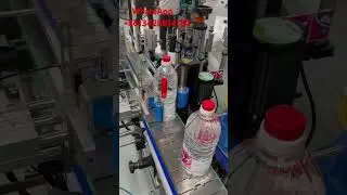 Soy sauce bottle labeling machine  Automatic positioning labeling machine#labelingmachine