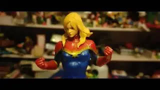 Marvel Vs Capcom Captain Marvel statue collectible for marvel fans