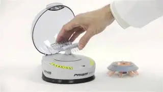 How does the Labnet Prism Mini Centrifuge work?