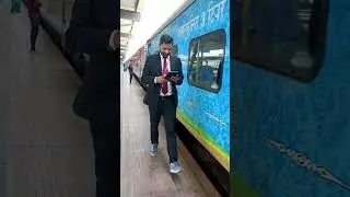 Humsafar Express 12503 SMBT --  AGTL