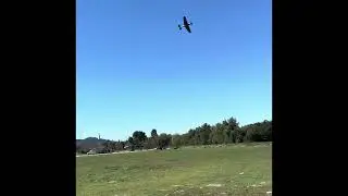 FMS 980mm P-40b warhawk - some slow and fast passes