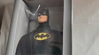 MEGO BATMAN (SDCC DEBUT ) 14 INCH FIGURE