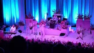 Faith No More - Midlife Crisis - Detroit - The Fillmore - May 8th, 2015